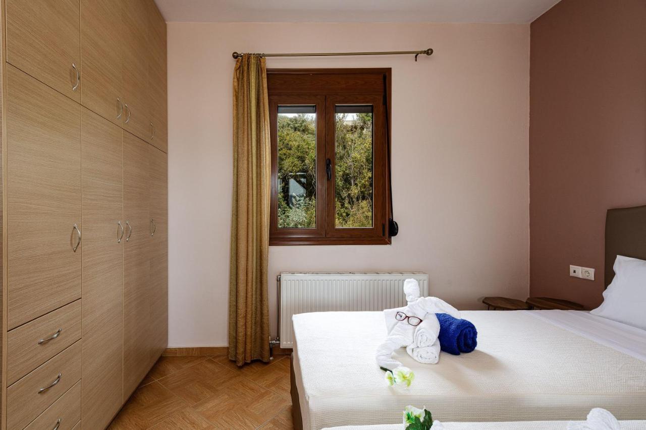 Villas Roumeli Bagian luar foto
