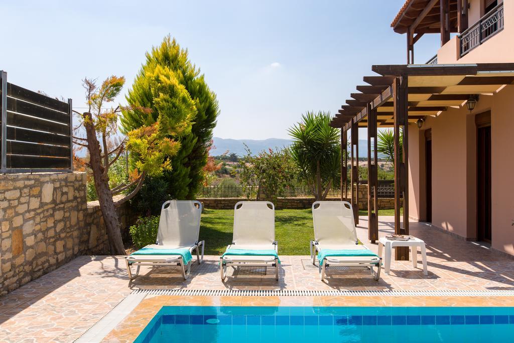 Villas Roumeli Bagian luar foto